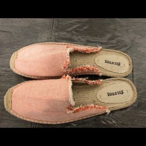 Soludos Frayed Slip On Mules